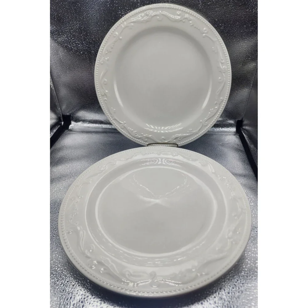 Mesa International Embossed Dot & Scrolls Dinner Plates (Set of 2)